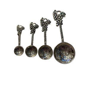 Ganz Fancy 4 piece measuring spoon set wine grapes stainless steel